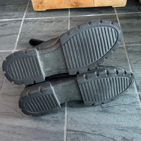 AGL Black Voile Biker Boot
Combat Boots with Velvet Laces - Picture 5 of 5